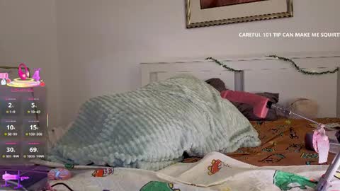 Snapshot of bambi_puff chatting on July 14, 2026, 3:40 pm Bambi online show from July 14, 2026, 3:40 pm