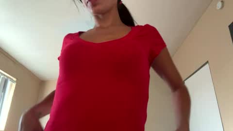 bambii_petite online show from July 24, 2026, 1:25 am