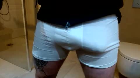 Snapshot of bambooo7171 chatting on January 8, 2026, 3:25 pm bambooo7171 online show from January 8, 2026, 3:25 pm