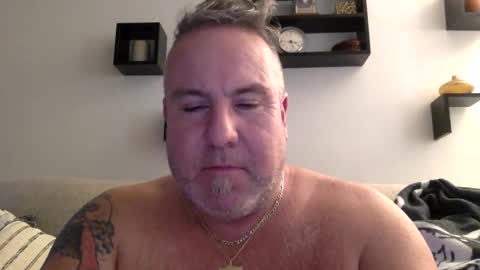 Snapshot of banana5289 chatting on February 3, 2025, 8:24 pm banana5289 online show from February 3, 2025, 8:24 pm