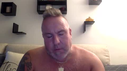 Snapshot of banana5289 chatting on October 22, 2025, 7:24 pm banana5289 online show from October 22, 2025, 7:24 pm