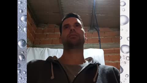 Ezequiel online show from December 8, 2024, 1:35 am