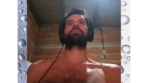 Ezequiel online show from January 9, 2025, 11:45 pm