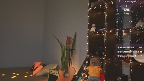 Ellen and  online show from December 9, 2024, 8:12 pm