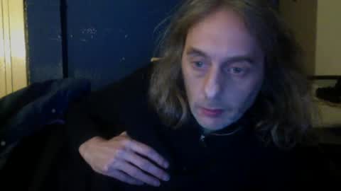bangintoleather online show from December 26, 2024, 2:44 am
