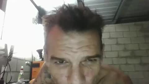 bankerscott734 online show from April 26, 2026, 11:52 am