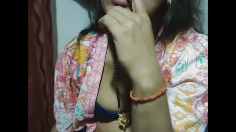 Snapshot of bannynew chatting on February 26, 2025, 12:36 pm Bannynew online show from February 26, 2025, 12:36 pm