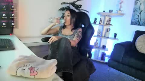 Snapshot of baphy_baby chatting on October 18, 2025, 7:14 pm Gabi online show from October 18, 2025, 7:14 pm