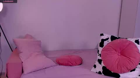 Snapshot of barbara_bb chatting on February 13, 2026, 6:26 pm Barbie Kim online show from February 13, 2026, 6:26 pm