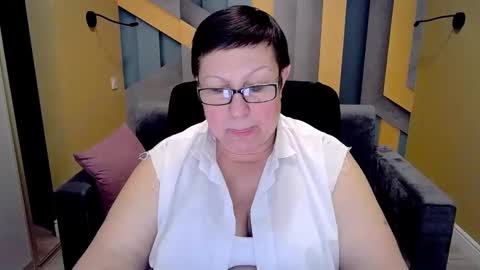 barbaraturners online show from February 11, 2025, 1:20 am