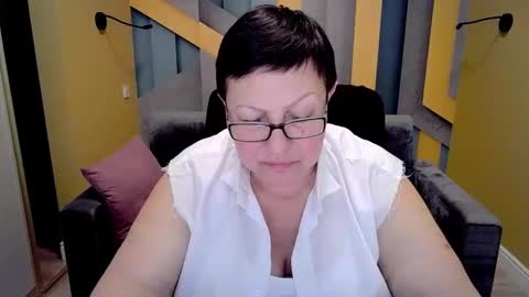 barbaraturners online show from February 11, 2025, 4:44 am