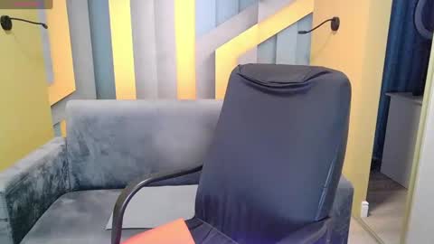 barbaraturners online show from March 8, 2025, 4:12 am