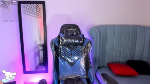 Snapshot of barbie_boy_ chatting on January 18, 2026, 1:59 pm I work from home this is my room 3 online show from January 18, 2026, 1:59 pm