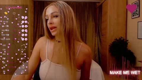 Snapshot of barbie_kiss1 chatting on December 11, 2024, 1:47 am barbie online show from December 11, 2024, 1:47 am