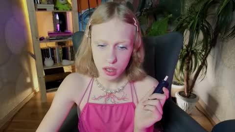barbie_richy online show from October 19, 2025, 5:19 am