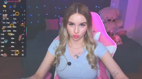 Eva online show from April 20, 2026, 12:52 pm