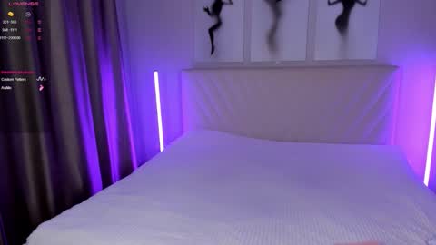  Emma online show from September 21, 2025, 7:59 pm