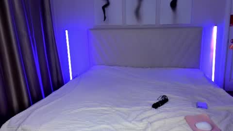 Snapshot of barbielina_ chatting on July 17, 2026, 9:08 pm Emma online show from July 17, 2026, 9:08 pm