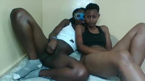 barbies_girles online show from October 22, 2025, 11:48 pm