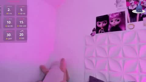 Snapshot of barbieteeen chatting on October 25, 2025, 4:20 am Barbie... online show from October 25, 2025, 4:20 am