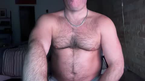 Snapshot of barebackheat chatting on January 27, 2025, 11:33 pm Barebackheat online show from January 27, 2025, 11:33 pm
