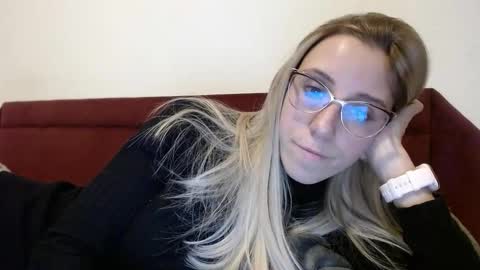 Lena online show from January 17, 2026, 6:11 pm