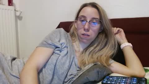 Lena online show from February 14, 2026, 5:21 pm