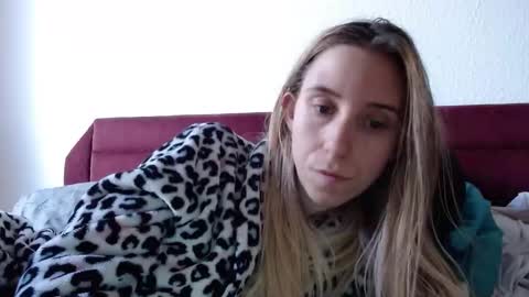 Lena online show from March 12, 2026, 1:06 pm