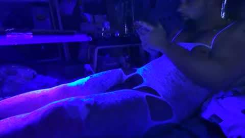 nevametafreaklikemeb4 online show from February 10, 2026, 6:50 am