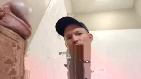 barniemay1 online show from September 28, 2025, 2:28 am