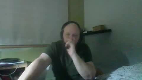 bart_poland online show from October 2, 2025, 9:22 pm