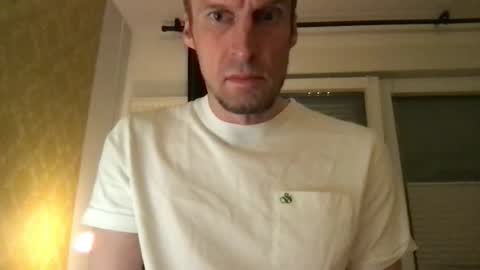 Snapshot of basst23 chatting on February 21, 2026, 11:28 pm basst23 online show from February 21, 2026, 11:28 pm