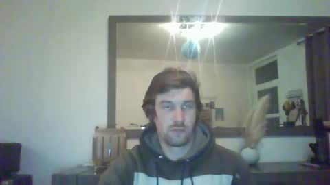 Snapshot of basteleus1 chatting on February 19, 2025, 9:36 pm basteleus1 online show from February 19, 2025, 9:36 pm