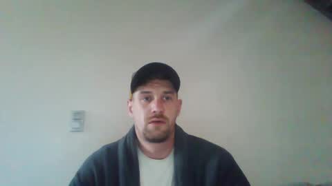 Snapshot of basteleus1 chatting on February 25, 2025, 8:03 am basteleus1 online show from February 25, 2025, 8:03 am