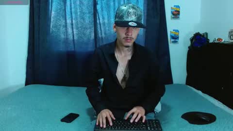 Snapshot of bastiaan_28 chatting on November 2, 2025, 10:01 pm Bastian online show from November 2, 2025, 10:01 pm