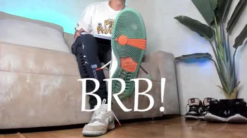 Bastian Independent Model online show from February 11, 2026, 12:10 pm