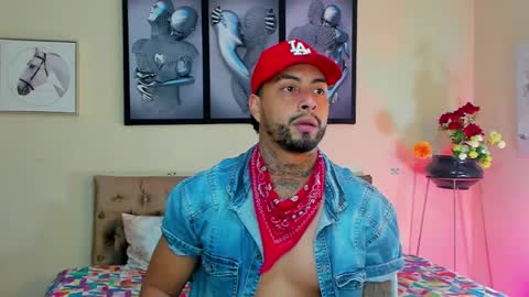 bastian_jones1 online show from January 27, 2025, 1:16 am