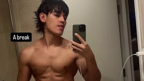 Bastian Maalouf  online show from January 12, 2025, 8:03 pm