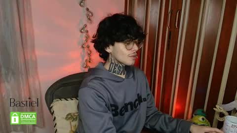 Bastiel online show from October 8, 2025, 3:15 am