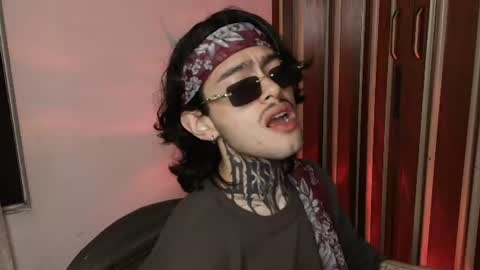 Bastiel online show from August 1, 2026, 2:33 am