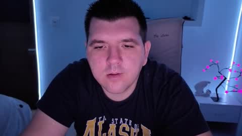 Snapshot of basystem8 chatting on October 27, 2025, 4:16 am BASY online show from October 27, 2025, 4:16 am