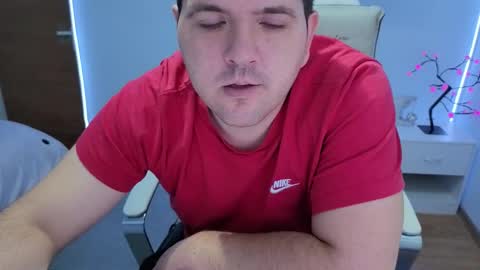 Snapshot of basystem8 chatting on November 4, 2025, 3:27 am BASY online show from November 4, 2025, 3:27 am