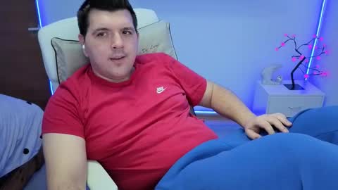 Snapshot of basystem8 chatting on November 9, 2025, 3:21 pm BASY online show from November 9, 2025, 3:21 pm