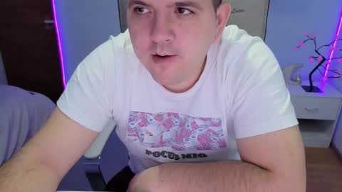 Snapshot of basystem8 chatting on November 23, 2025, 3:50 am BASY online show from November 23, 2025, 3:50 am