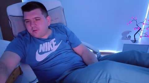 Snapshot of basystem8 chatting on November 25, 2025, 3:28 am BASY online show from November 25, 2025, 3:28 am