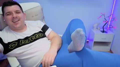 Snapshot of basystem8 chatting on November 27, 2025, 4:31 pm BASY online show from November 27, 2025, 4:31 pm