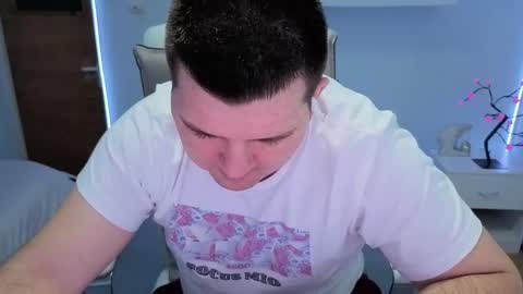 Snapshot of basystem8 chatting on November 29, 2025, 4:48 am BASY online show from November 29, 2025, 4:48 am