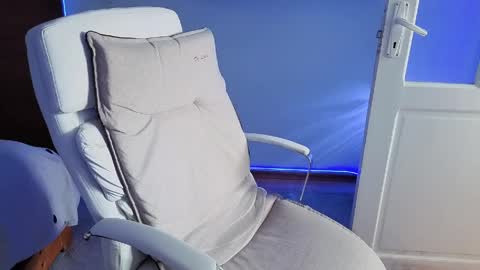 BASY online show from April 11, 2026, 7:45 am