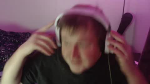 batenphuck online show from December 25, 2024, 6:09 am