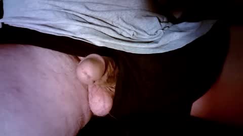 Snapshot of baterhere1970 chatting on March 3, 2026, 2:07 am marriedbaterhere1970 online show from March 3, 2026, 2:07 am